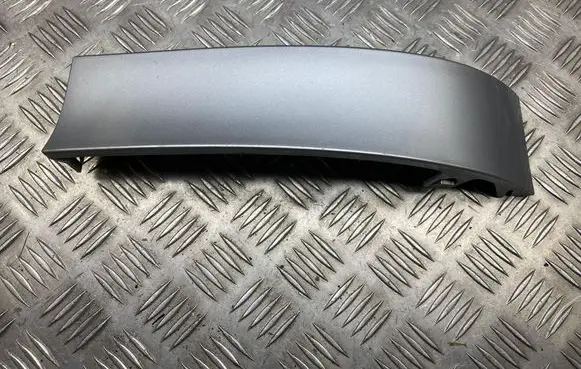 Audi A3 S3 8L Rear/tail light trim molding 8L0807872A
