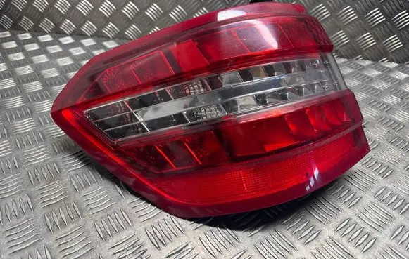 Mercedes-Benz E W212 Rear/tail lights A2128201964