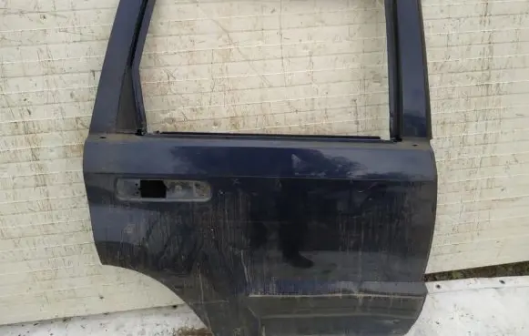 Jeep Grand Cherokee (WK) Rear door melynos