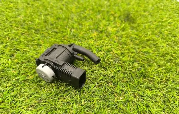 Audi A6 S6 C7 4G Turbo solenoid valve 1K0906283A