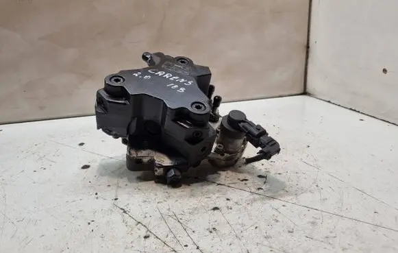 KIA Carens II Fuel injection high pressure pump 3310027400 096559 0445010121