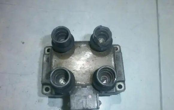 Ford Fiesta High voltage ignition coil 88sf12029aa