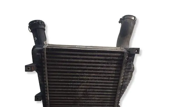 Audi Q7 4L Intercooler radiator 