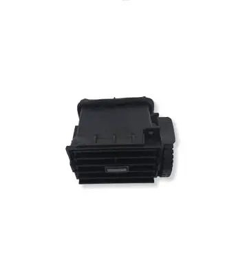 Nissan X-Trail T30 Dashboard side air vent grill/cover trim 687618H00 E568516150
