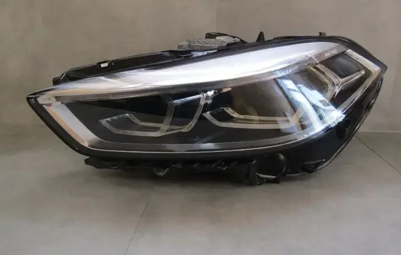 BMW 1 F40 Headlight/headlamp 6311