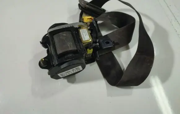 Honda Accord Front seatbelt K0ZZ4208R