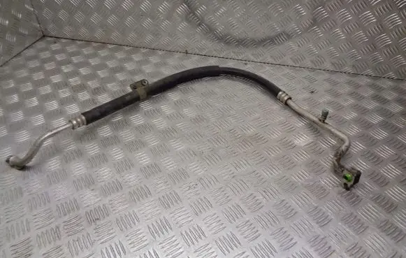 Subaru Forester SF Air conditioning (A/C) pipe/hose