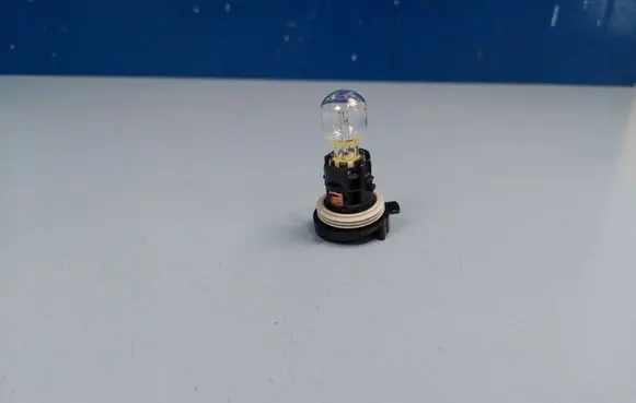 Volvo XC90 Rear tail light bulb 90000855 322288267