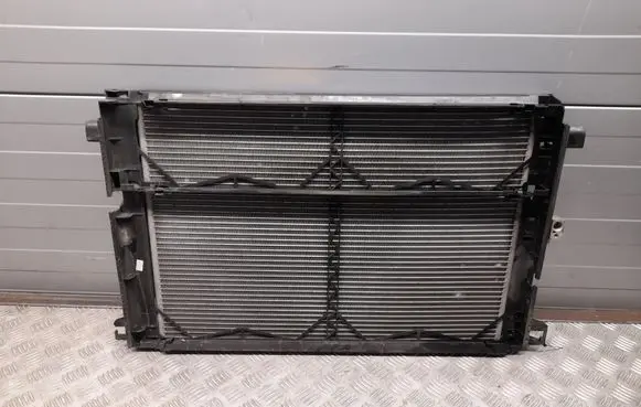 Mercedes-Benz CLS C218 X218 A/C cooling radiator (condenser) A0995000354
