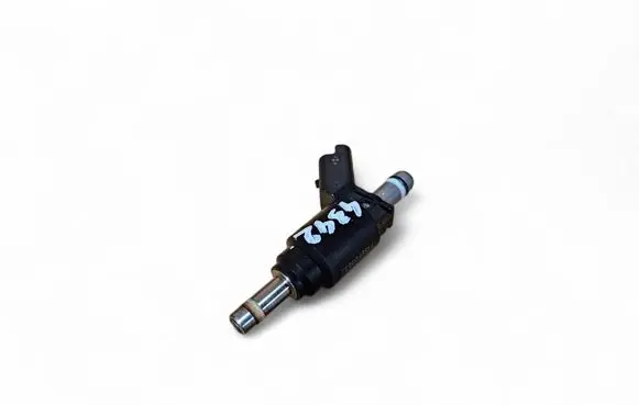 Citroen C5 Fuel injector 9636206880