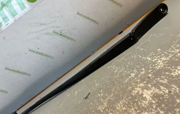 BMW 5 F10 F11 Windshield/front glass wiper blade 7203156 00391