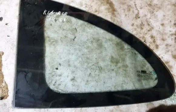 KIA Rio Rear side window