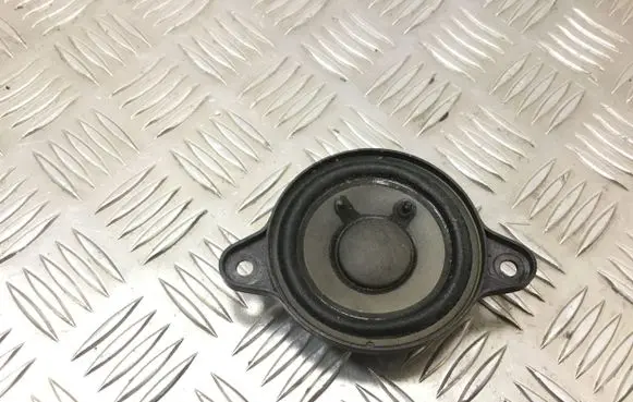 Mercedes-Benz E W211 Panel speaker A2118203002