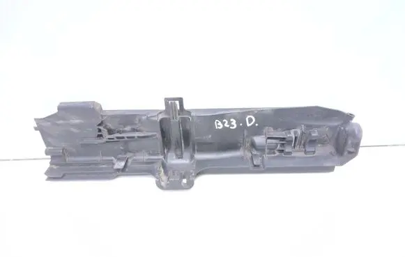 BMW 3 E92 E93 Radiator mount bracket 7524912 17107524912