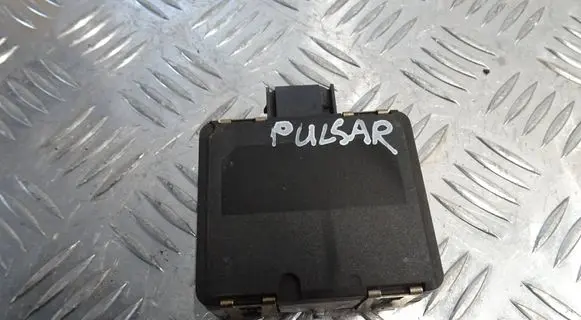 Nissan Pulsar Distronic sensor radar 28438-3ZL1B