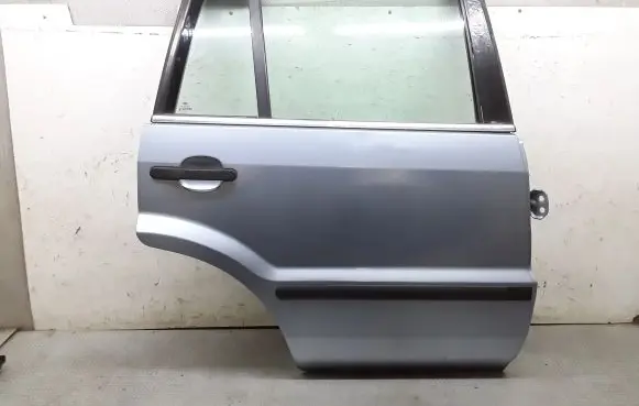 Ford Fusion Rear door