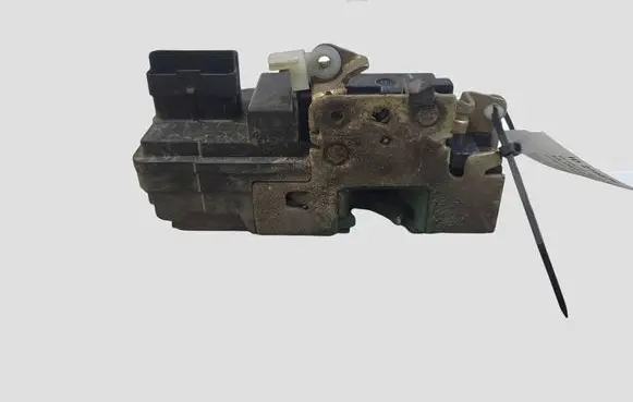 Peugeot Partner Front door lock