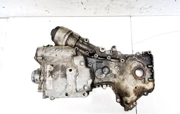 Volkswagen Golf V Oil pump 03c109211g