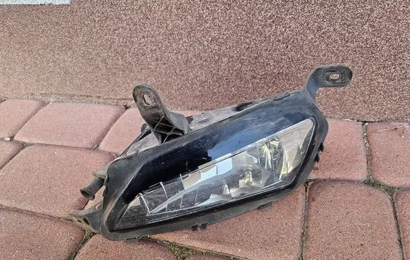 Opel Astra K Front fog light 13401154