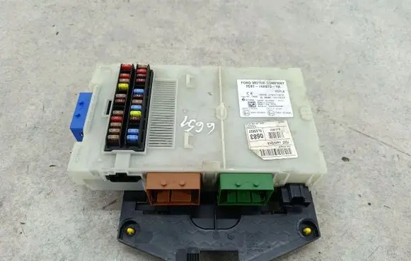 Ford Mondeo MK IV Fuse box set 