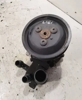 BMW 1 E81 E87 Power steering pump 6769598