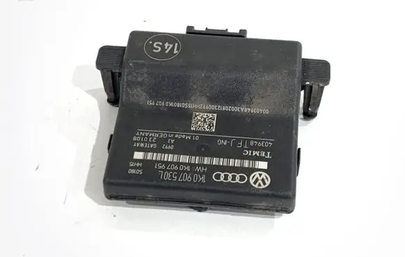 Volkswagen Golf Plus Gateway control module 1K0907530L