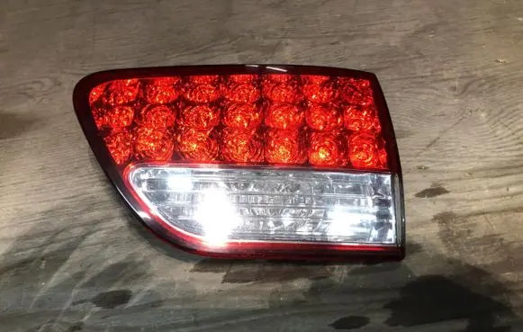 Citroen C-Crosser Tailgate rear/tail lights 1146380R