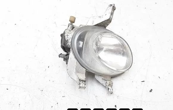 Peugeot 206 Front fog light 9635076180