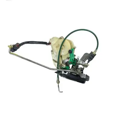 KIA Sorento Front door lock A045246