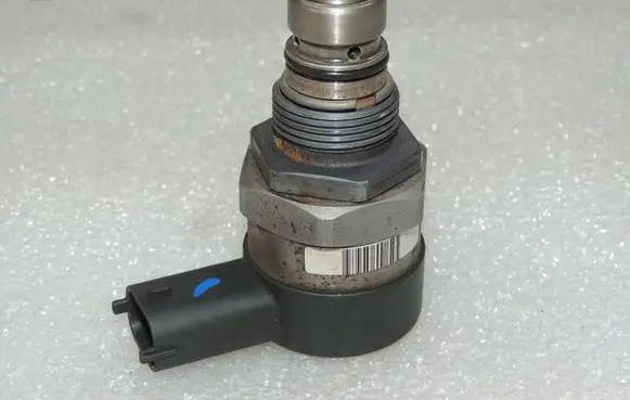 Volvo V60 Fuel pressure sensor 0281002990 31216313