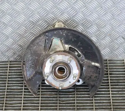 Chevrolet Malibu Front wheel hub 22831244