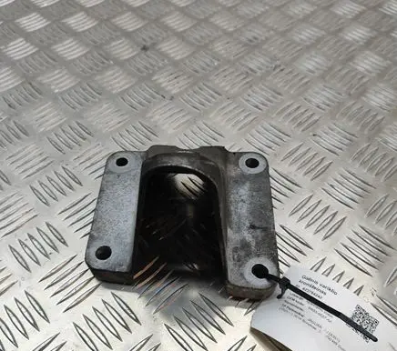 Jaguar XJ X351 Engine mounting bracket 8W836037AA