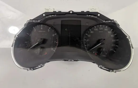 Nissan Pulsar Speedometer (instrument cluster) 3ZL2C