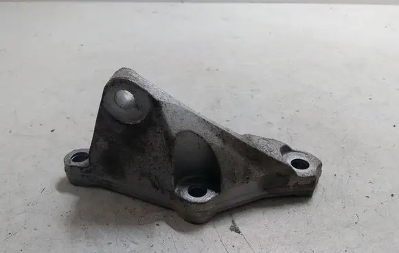 BMW 5 F10 F11 Fuel pump bracket 781069801