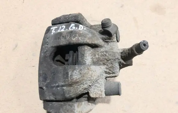 Volvo V70 Rear brake caliper