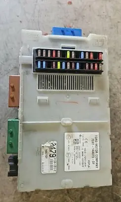 Ford Mondeo MK IV Fuse module 7G9T14A073DF LTQF01125TP 28233297