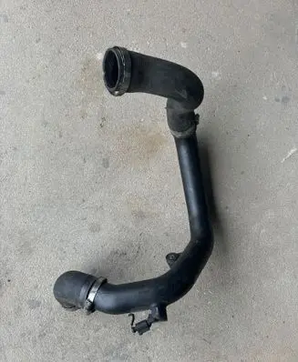 Volkswagen Polo V 6R Intercooler hose/pipe 6R0145770G