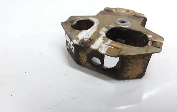 BMW 5 E28 Tailgate/trunk/boot lock/catch/latch 1860014