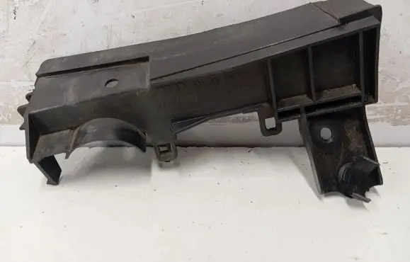 Audi Q7 4M Other engine bay part 4M0971871