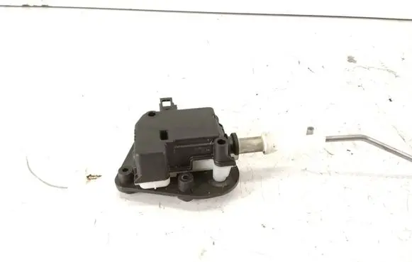 Audi A6 S6 C6 4F Tailgate boot lock/latch motor 8E9827833