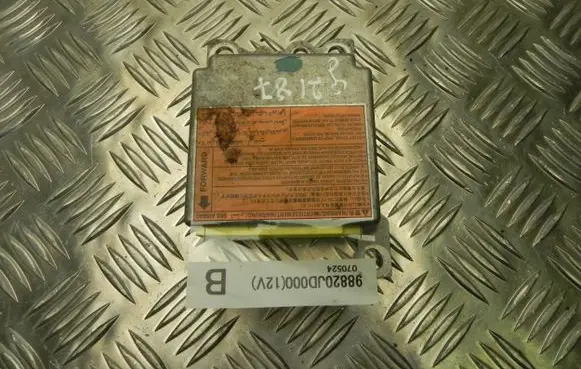Nissan Qashqai+2 Airbag control unit/module 98820JD000 G2187
