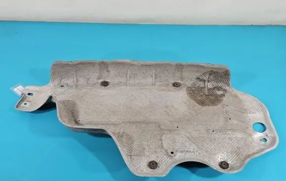 Seat Alhambra (Mk2) Center/middle under tray cover 7N0825711A IMPRK1393910