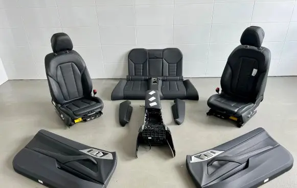 BMW 4 G22 G23 G24 G26 Seat and door cards trim set bmwg23srodek