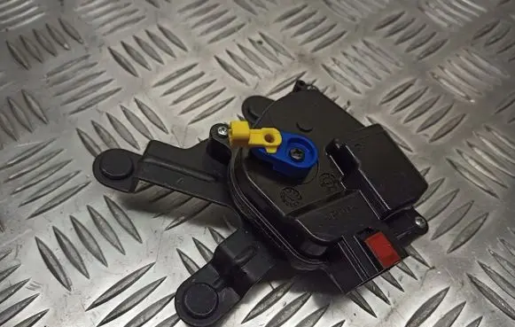 Hyundai i10 A/C air flow flap actuator/motor 