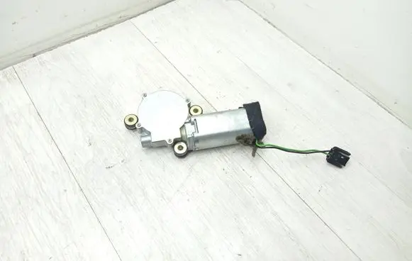 Volvo V70 Sunroof motor/actuator 10002328B00 G404451