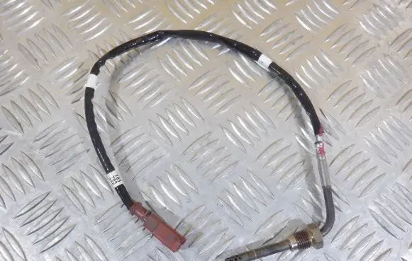 Skoda Fabia Mk2 (5J) Exhaust gas temperature sensor 03P906088E