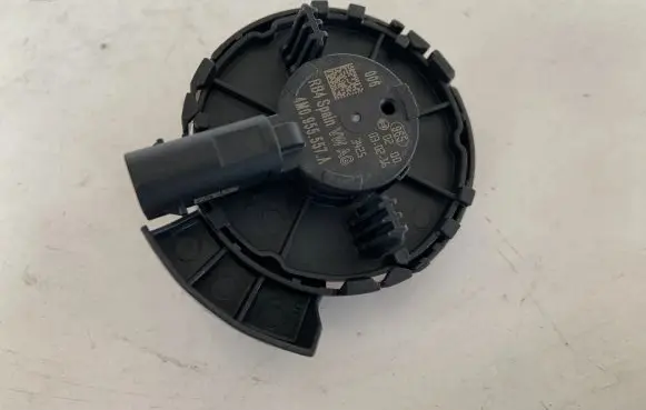 Audi Q7 4M Airbag deployment crash/impact sensor 4M0955557A