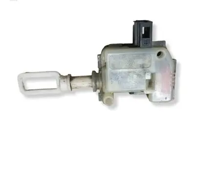 Ford Mondeo Mk III Tailgate/trunk/boot lock/catch/latch 3S71A43102AC
