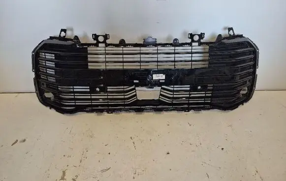 Toyota Proace Front bumper lower grill 9849890180