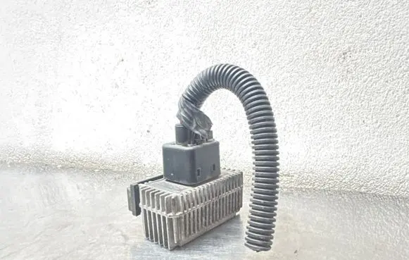 Opel Corsa C Glow plug pre-heat relay 09132691 51299008